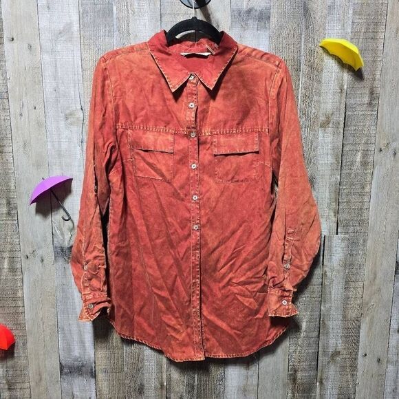Soft Surroundings Womens Sz M Button Front Shirt Rust Stonewash Tab Sleeve EUC - Picture 1 of 4